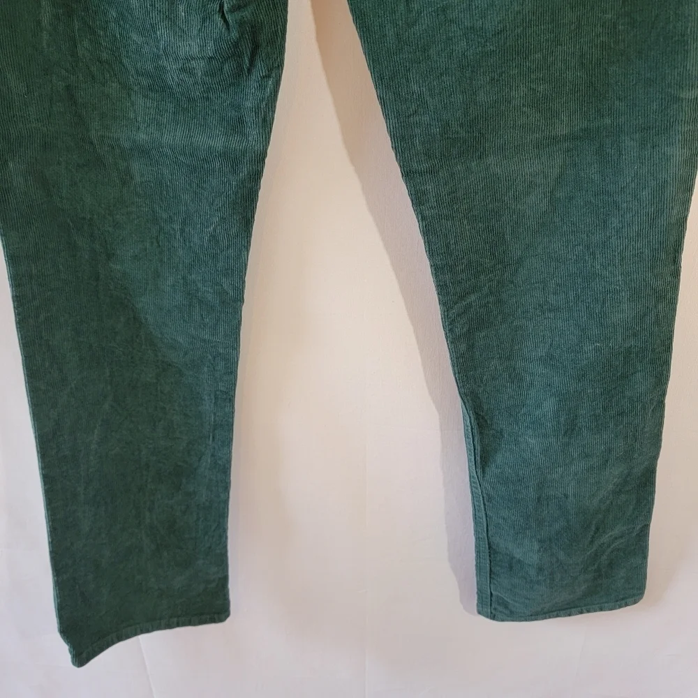 J. Crew City Fit Green Corduroy Pants Women 27S Mid-Rise Straight Leg Minimalist